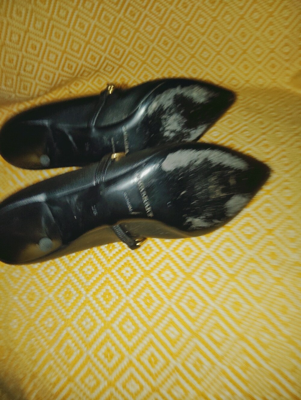 Burberry Bronwen Chain Trim Black Kitten Heel Ankle Booties Sz 37.5 - Picture 7 of 7